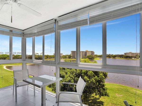 3091 N Course Dr , Unit 502, Pompano Beach, FL 33069