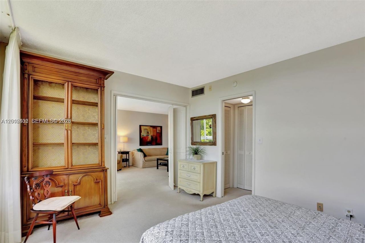 3091 N Course Dr , Unit 502, Pompano Beach, FL 33069 Photo