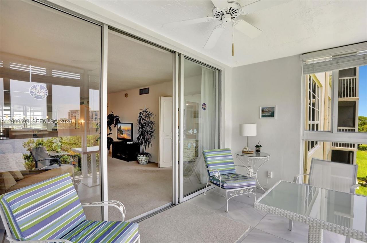 3091 N Course Dr , Unit 502, Pompano Beach, FL 33069 Photo