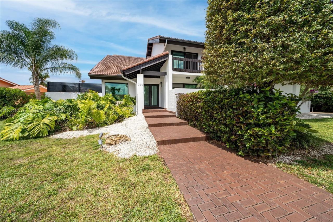 330 SW 133rd Pl, Unit 330, Miami, FL 33184 Photo