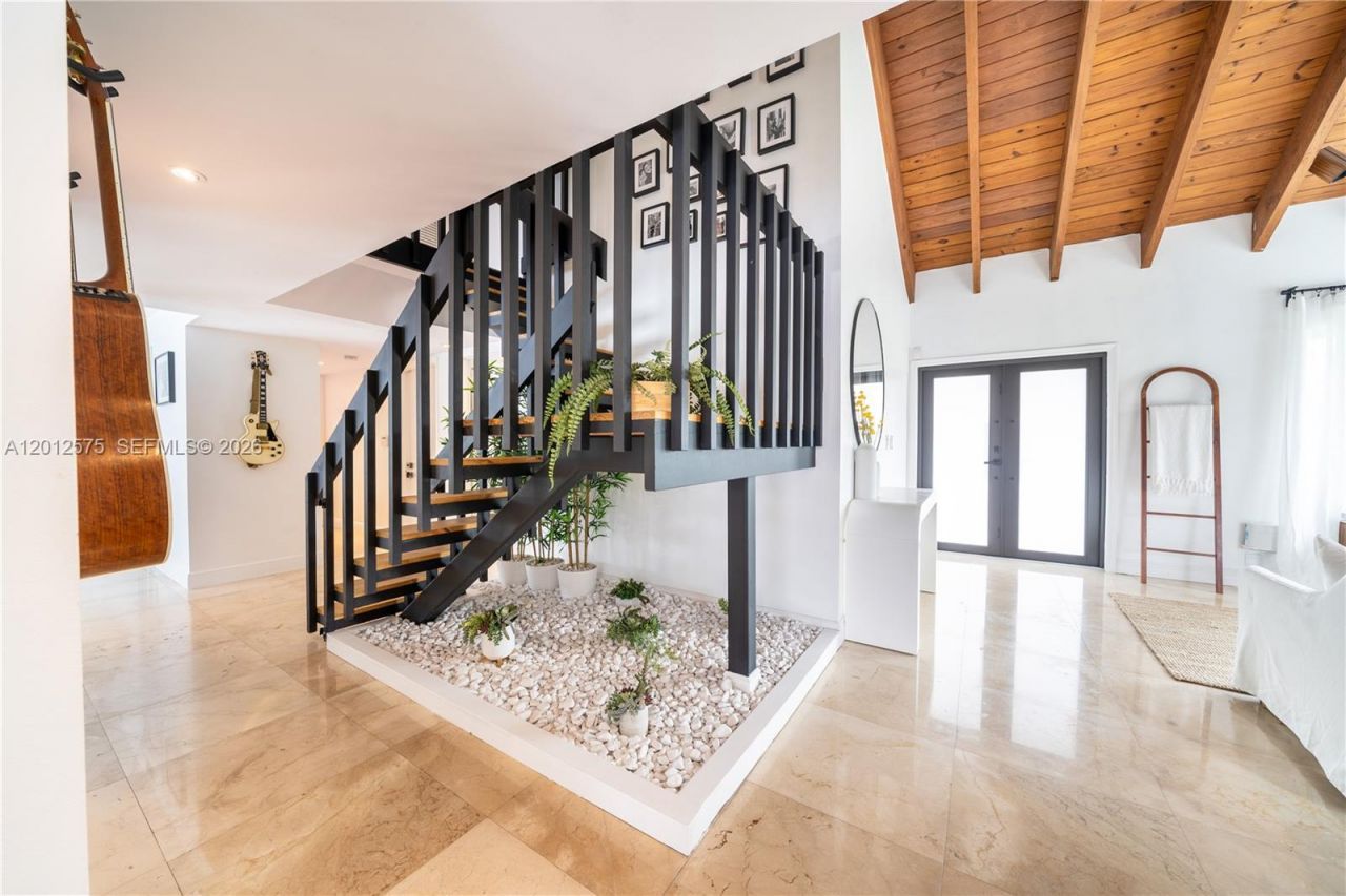 330 SW 133rd Pl, Unit 330, Miami, FL 33184 Photo