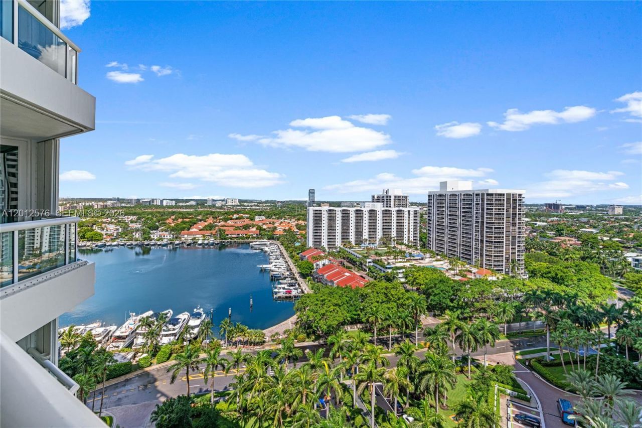 21055 Yacht Club Dr , Unit 1903, Aventura, FL 33180 Photo