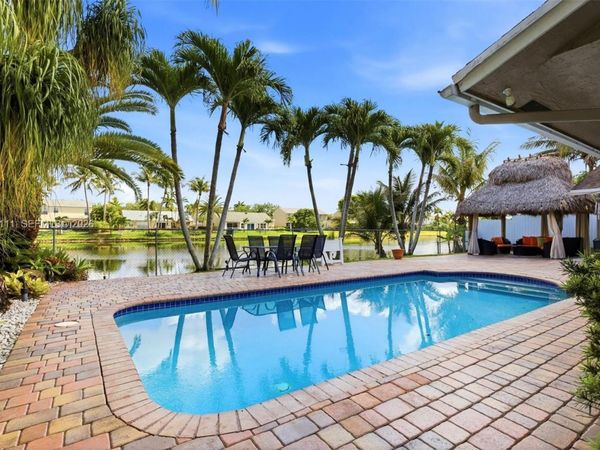 10227 SW 49th Ct, Cooper City, FL 33328