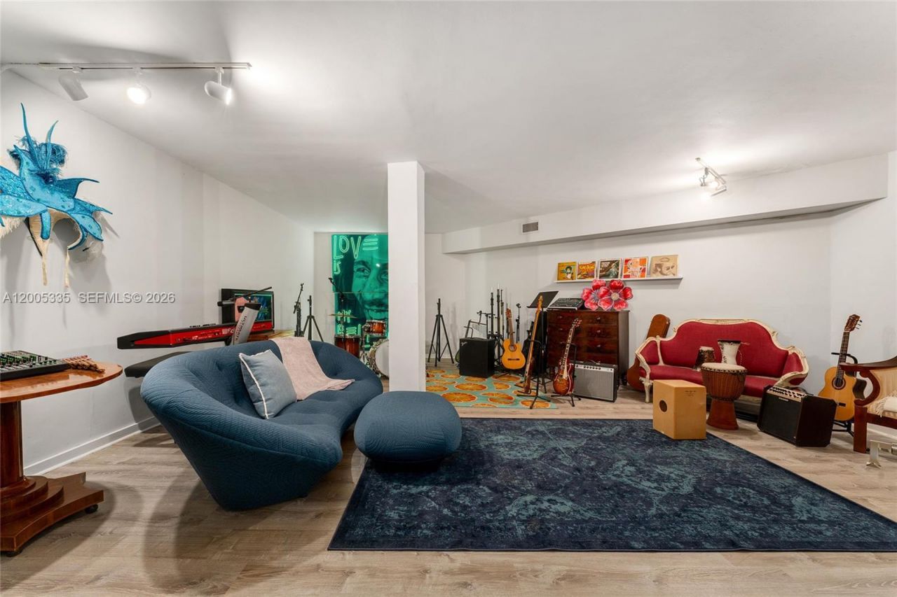 485 W Matheson Dr, Key Biscayne, FL 33149 Photo
