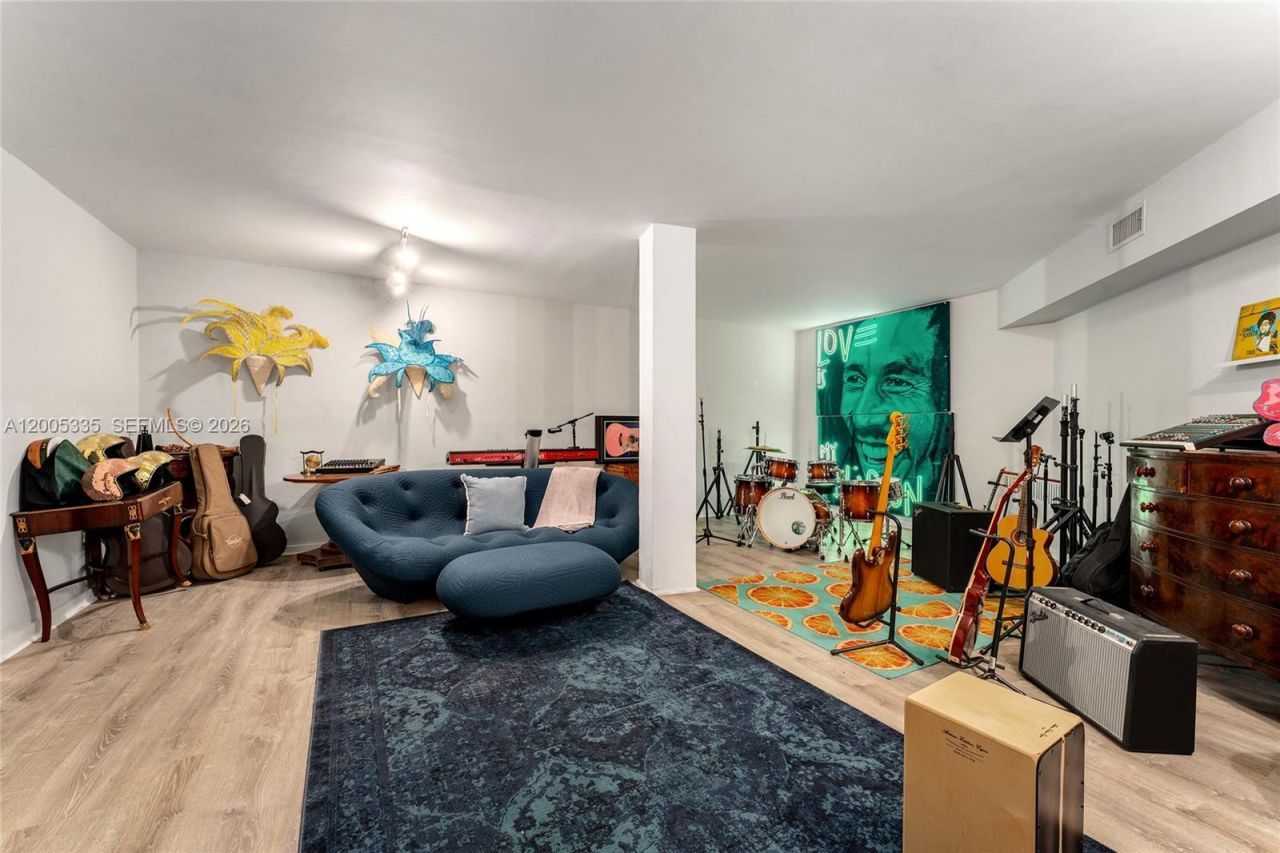 485 W Matheson Dr, Key Biscayne, FL 33149 Photo