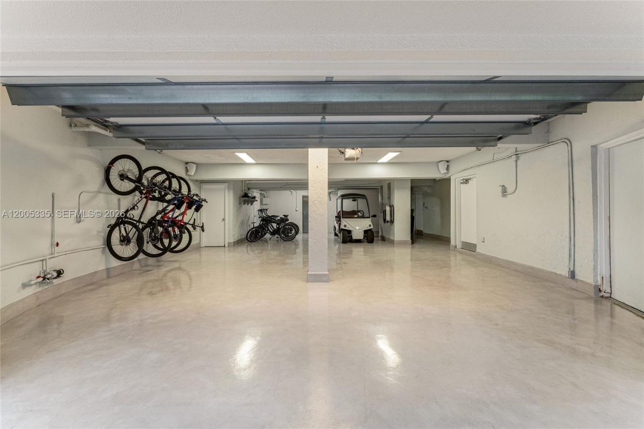 485 W Matheson Dr, Key Biscayne, FL 33149 Photo