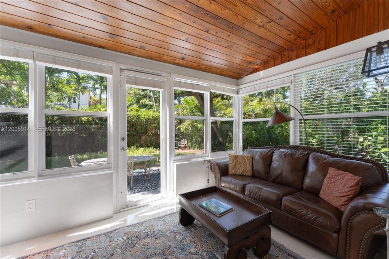 528 Alcazar Ave, Coral Gables, FL 33134 Photo
