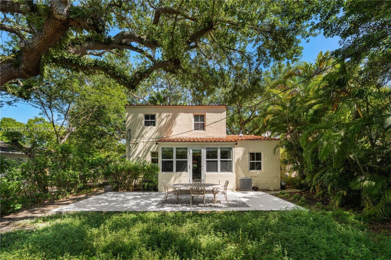 528 Alcazar Ave, Coral Gables, FL 33134 Photo