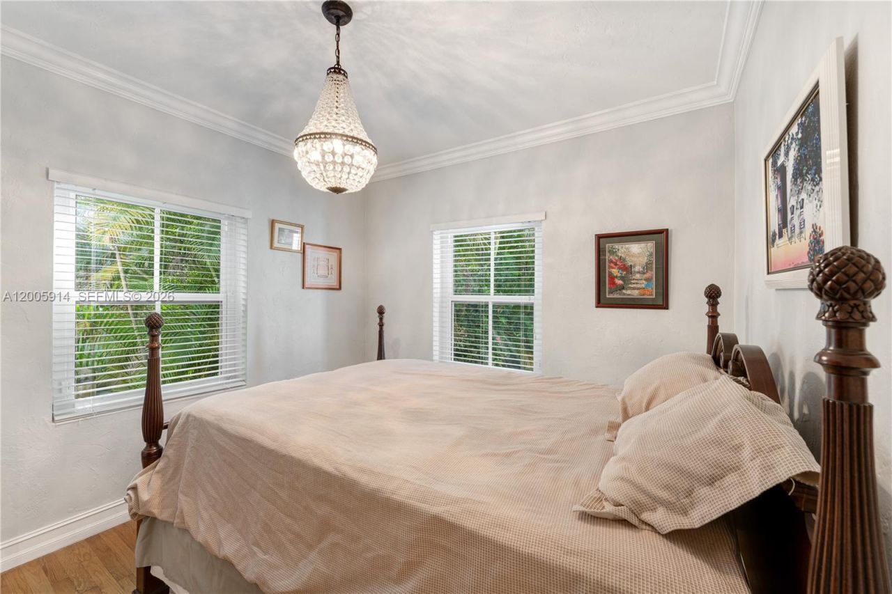 528 Alcazar Ave, Coral Gables, FL 33134 Photo