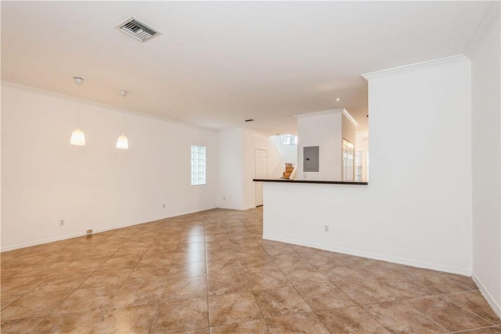 16135 Emerald Cove Road, Weston, FL 33331 Photo