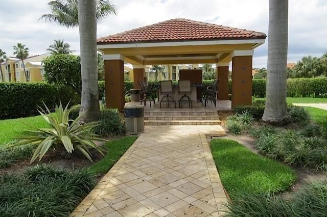 117 Yacht Club Way, Unit 110, Hypoluxo, FL 33462 Photo