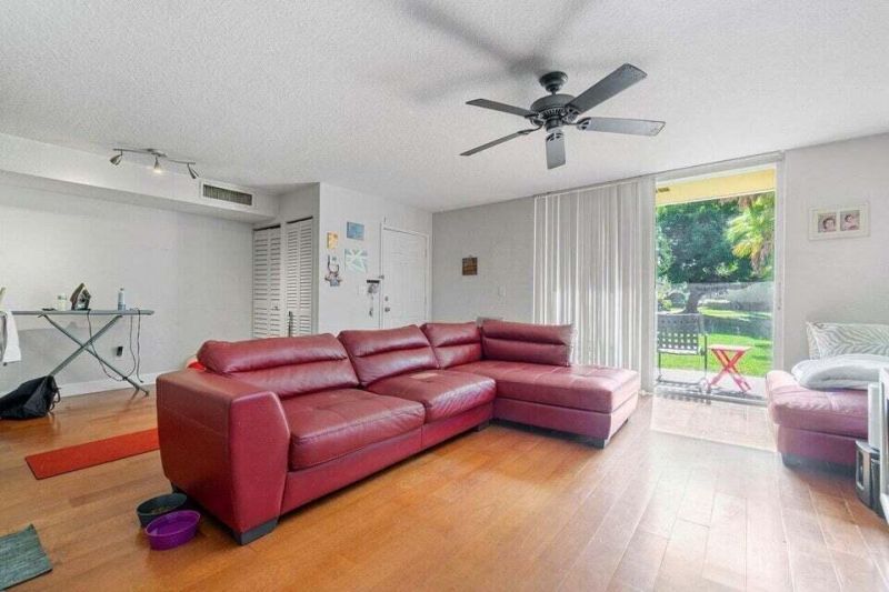 117 Yacht Club Way, Unit 110, Hypoluxo, FL 33462 Photo