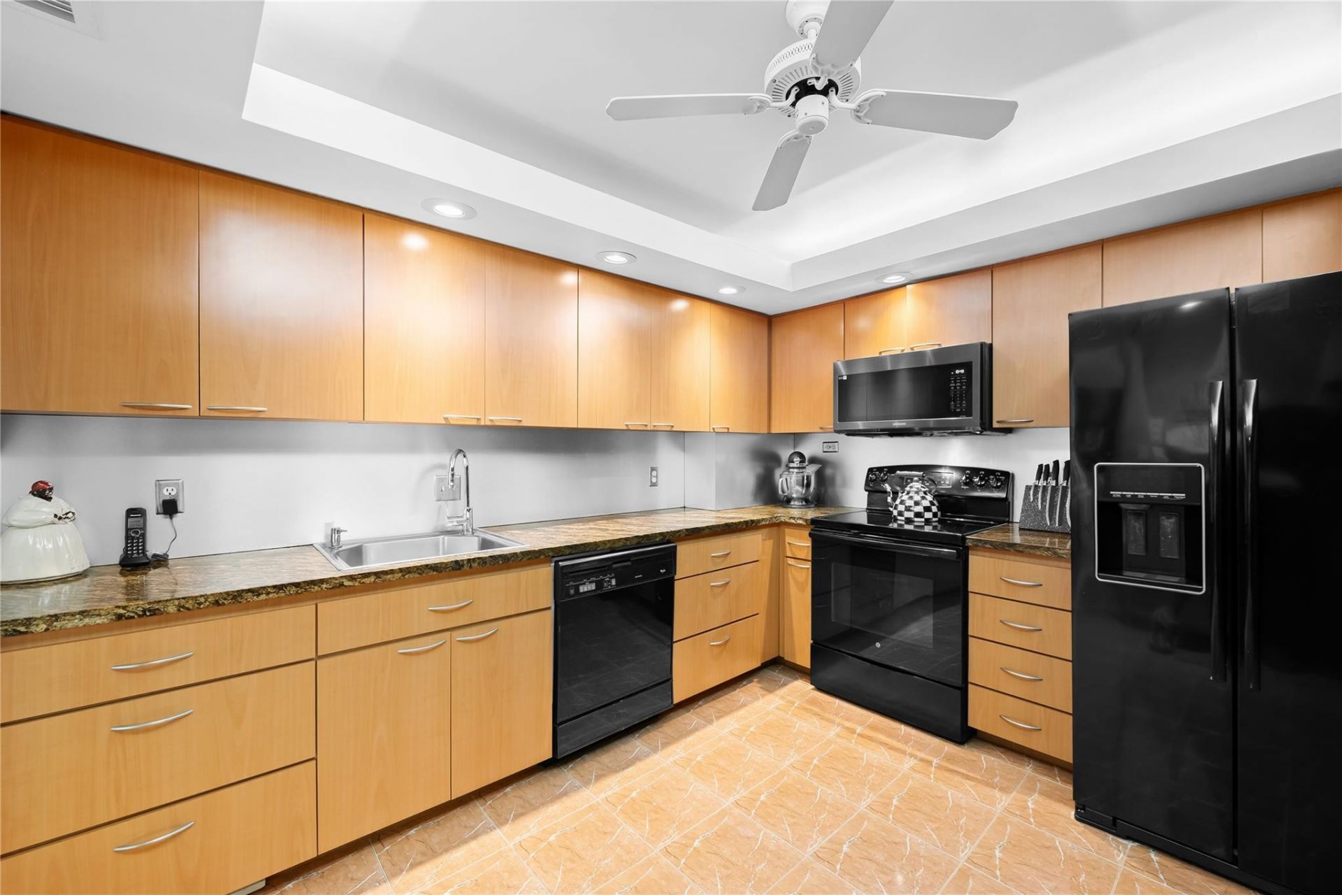 3900 Galt Ocean Drive, Unit 105, Fort Lauderdale, FL 33308 Photo