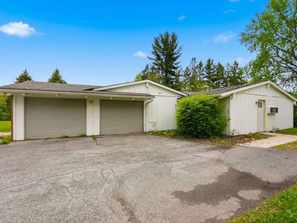 4911-4913 Lake Avenue, Fort Wayne, IN 46815