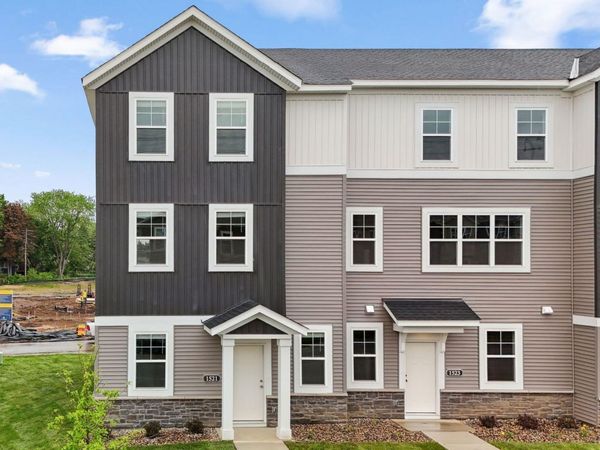 1517 Trellis Lane, West Saint Paul, MN 55118