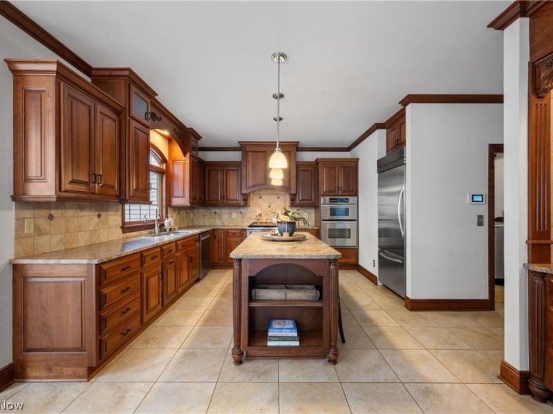 2515 Holgate Road, Akron, OH 44313 Photo 4