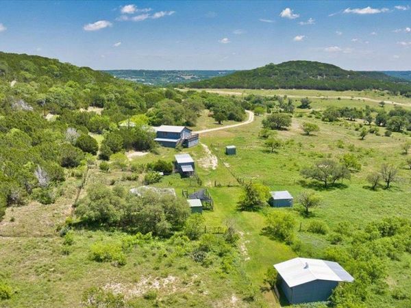 1630 County Road 335 , Burnet, TX 78611