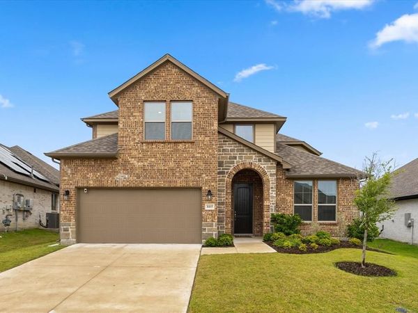 805 Serenity Sound Drive, Lavon, TX 75166