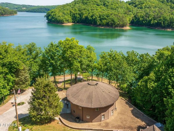 563 Norris Shores Drive, Sharps Chapel, TN 37866