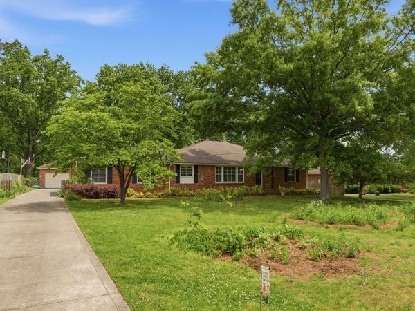 4920 Danby Dr , Nashville, TN 37211