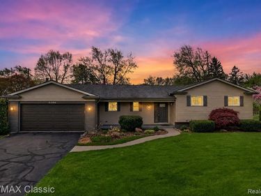 3566 South Boulevard, Bloomfield Hills, MI 48304