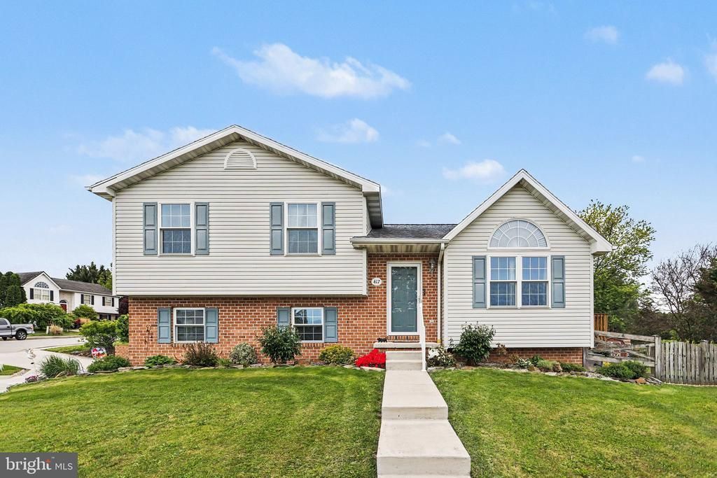 417 S COLUMBUS AVENUE, LITTLESTOWN, PA 17340