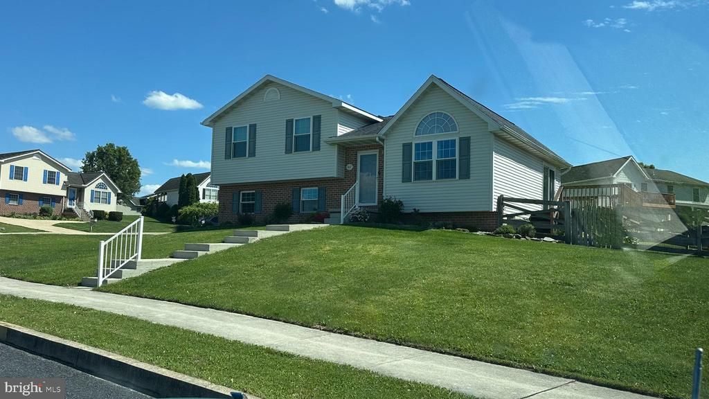 417 S COLUMBUS AVENUE , LITTLESTOWN, PA 17340