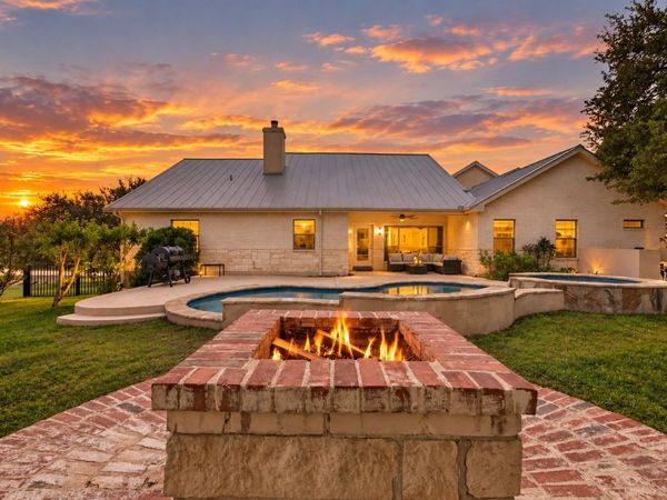123 GROSBEAK DR, Spring Branch, TX 78070