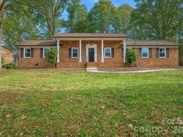 1254 Huckleberry Drive, Lincolnton, NC 28092