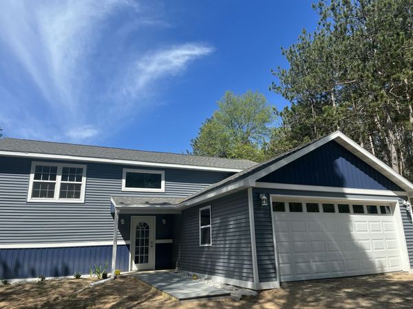 891 N White Birch Drive, Ludington, MI 49431