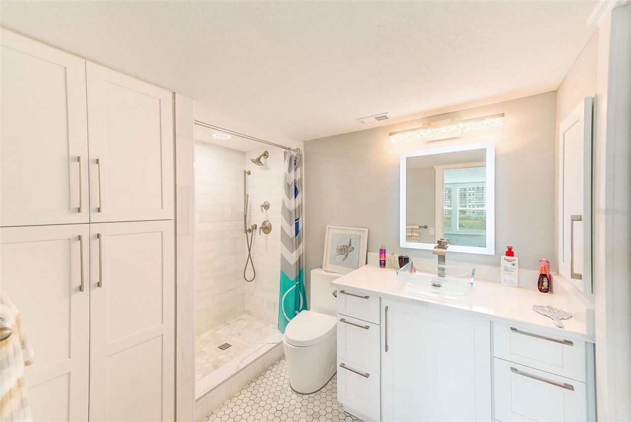 7930 Sun Island Drive S, Unit 101, South Pasadena, FL 33707 Photo