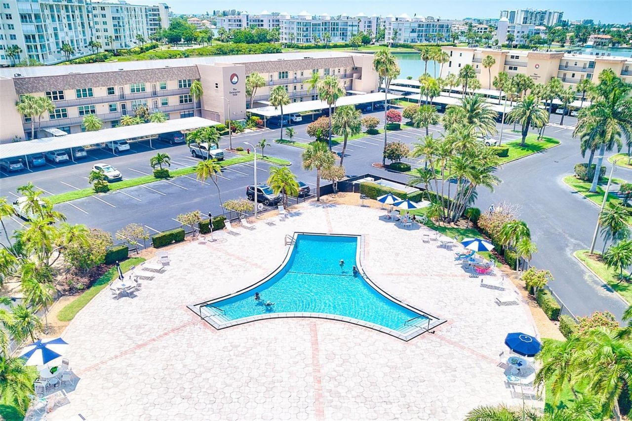 7930 Sun Island Drive S, Unit 101, South Pasadena, FL 33707 Photo