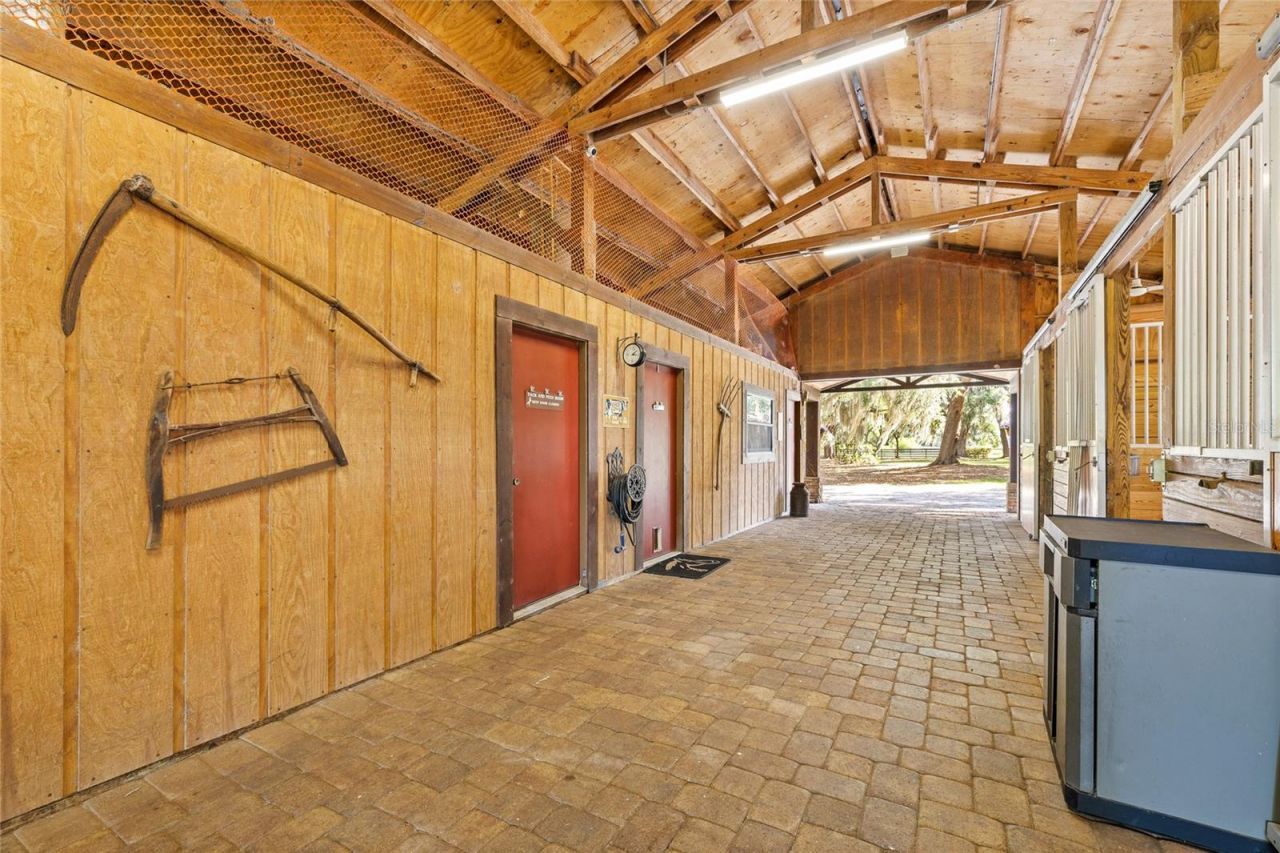 10925 Arrowtree Boulevard, Clermont, FL 34715 Photo