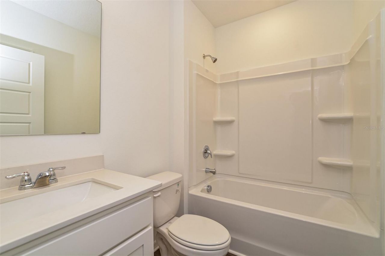 3437 Nettle Loop, Tavares, FL 32778 Photo