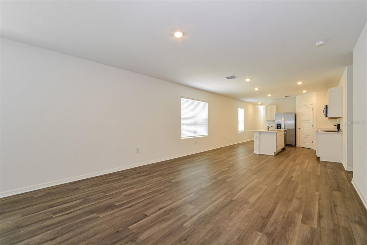 3437 Nettle Loop, Tavares, FL 32778 Photo