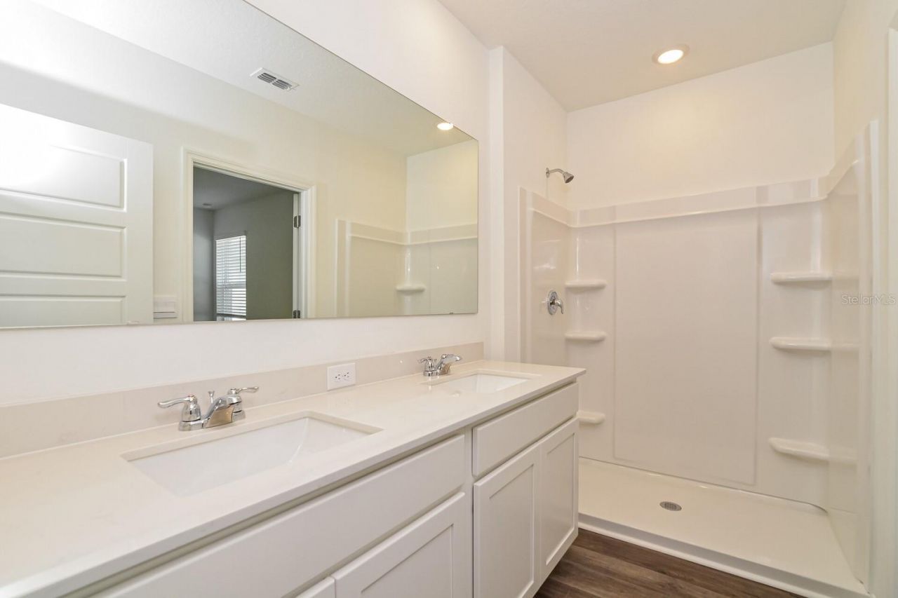 3437 Nettle Loop, Tavares, FL 32778 Photo