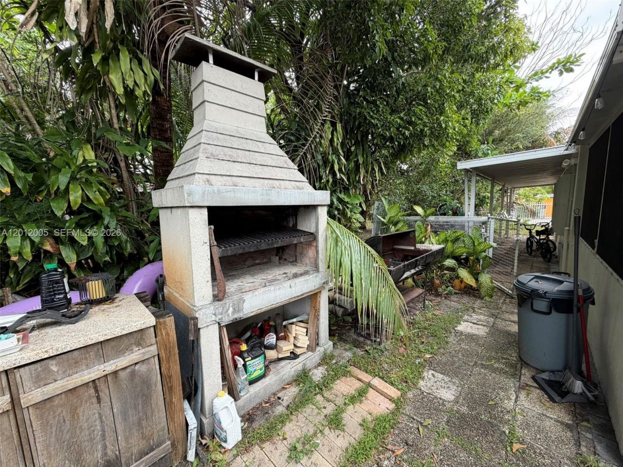 596 NW 109th St , Miami, FL 33168 Photo