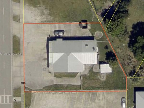 Clewiston, FL 33440