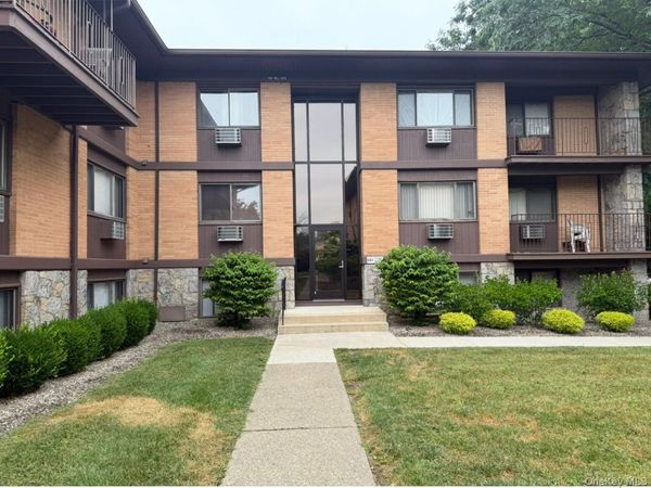 10 Oakwood Terrace , Unit 65, New Windsor, NY 12553