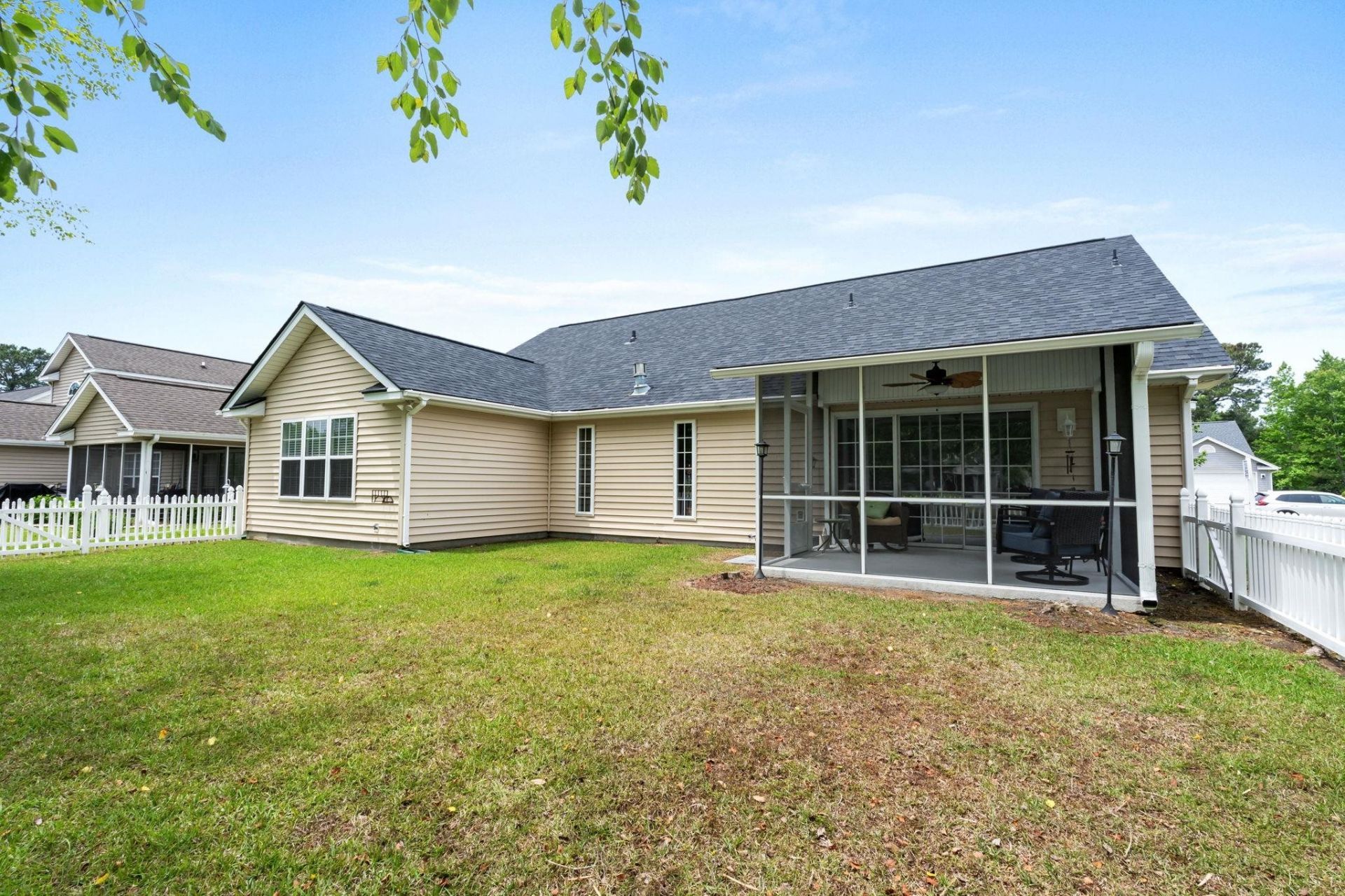 420 Westham Dr. Photo 10
