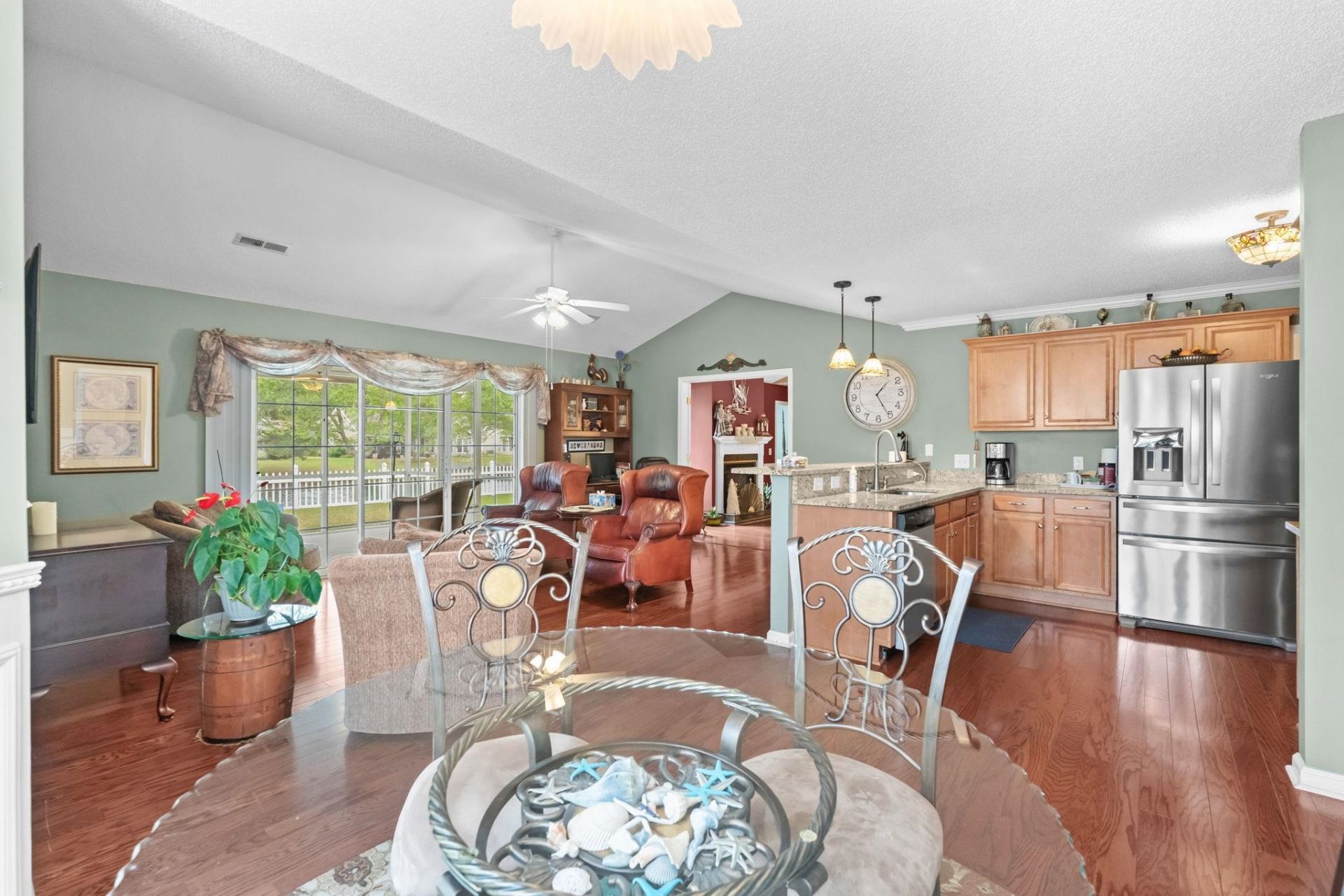 420 Westham Dr. Photo 33