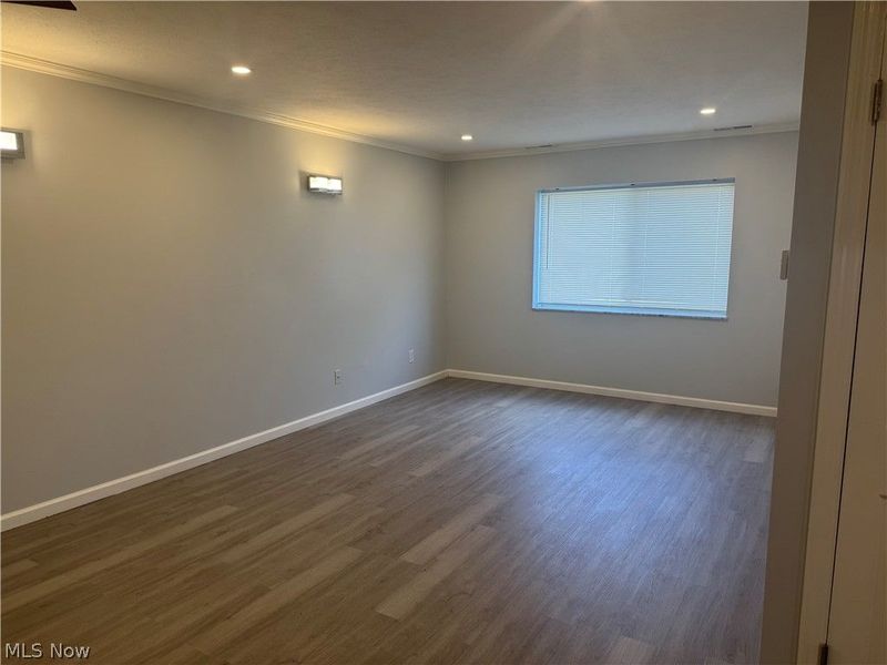 25735 Lorain Road, Unit 304, North Olmsted, OH 44070 Photo 2