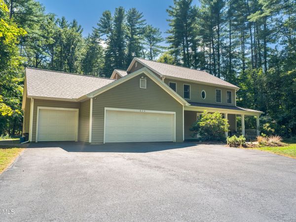 504 Grand Avenue, Saratoga Springs, NY 12866