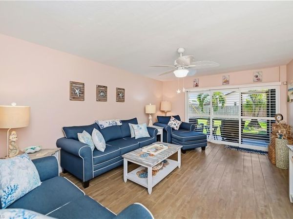 5255 Coronado PKWY, Unit 4, CAPE CORAL, FL 33904