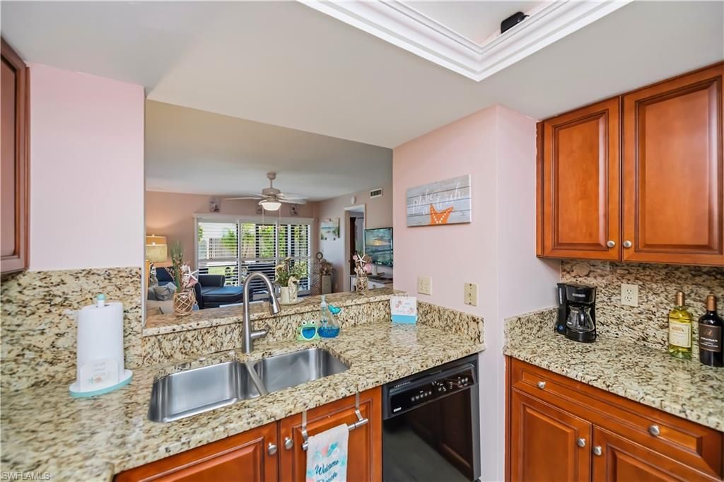 5255 Coronado Pkwy, Unit 4, Cape Coral, FL 33904 Photo