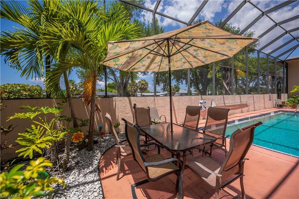 5255 Coronado Pkwy, Unit 4, Cape Coral, FL 33904 Photo