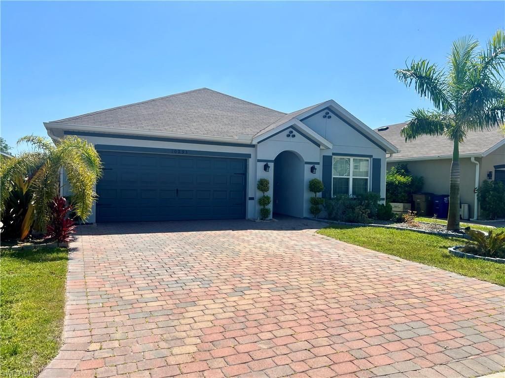 10293 Silver Pond Ln , Lehigh Acres, FL 33936 Photo