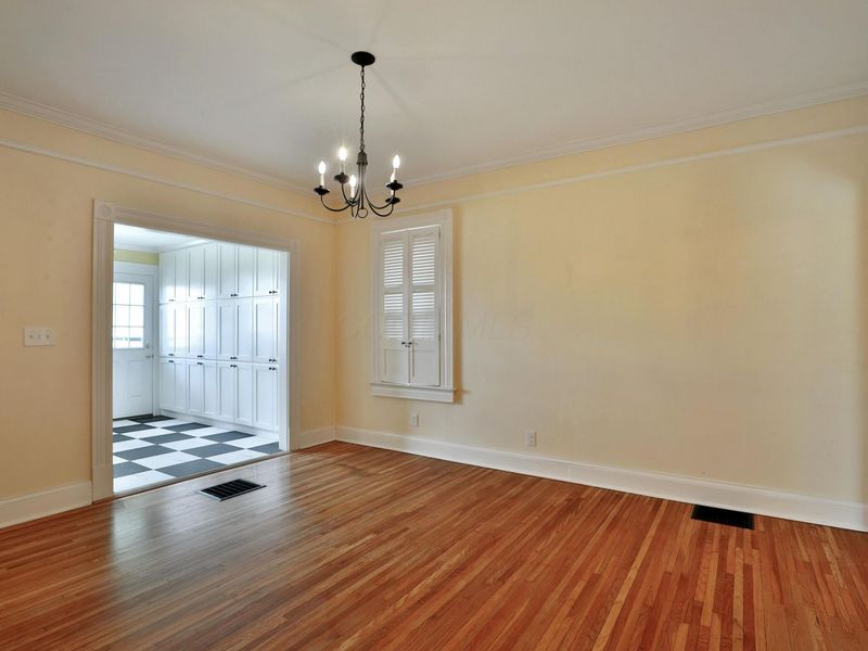 30 E Dodridge Street, Columbus, OH 43202 Photo 10