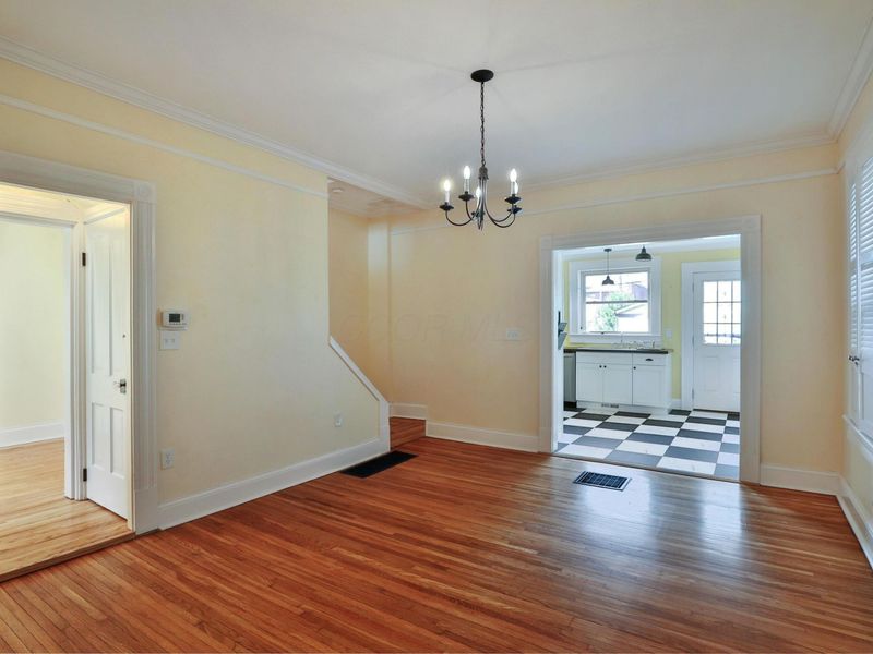 30 E Dodridge Street, Columbus, OH 43202 Photo 12