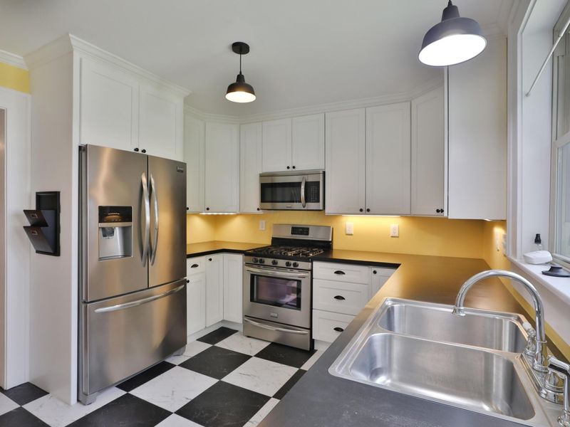 30 E Dodridge Street, Columbus, OH 43202 Photo 16